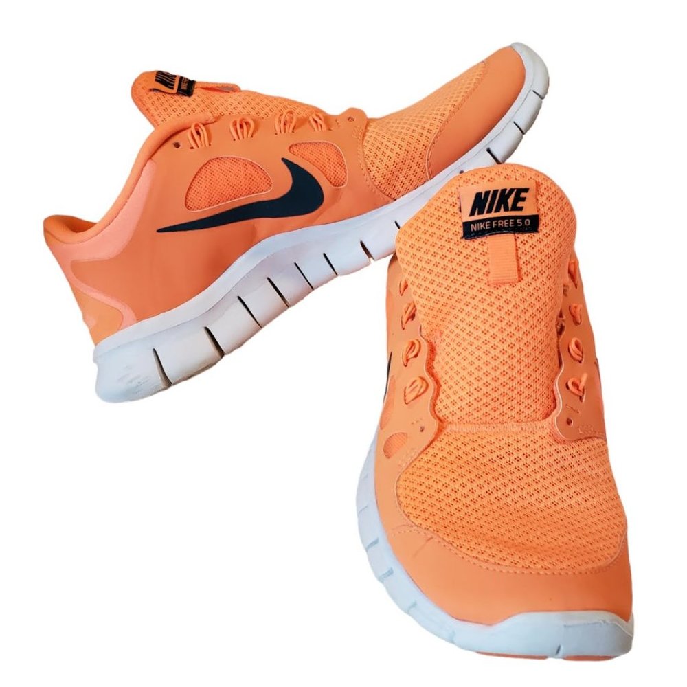 Women's Orange Nike Shoes Size 5.5